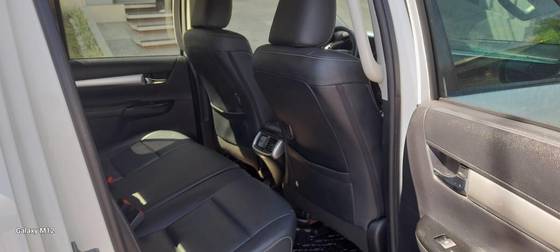 TOYOTA HILUX 2.8 SRV 4X4 CD 16V DIESEL 4P AUTOMÁTICO